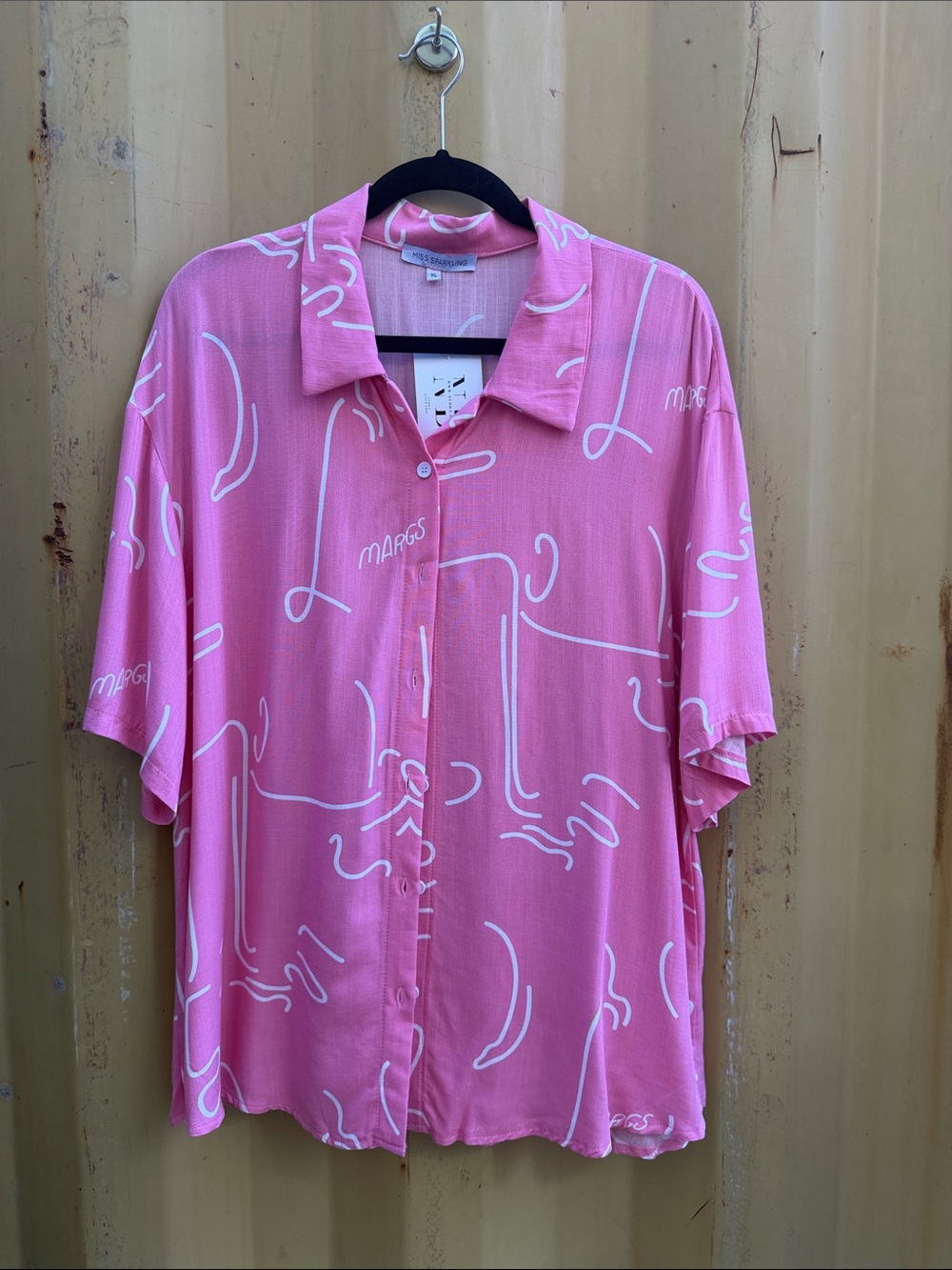 Men's Pink Short-Sleeve Button-Up Shirt